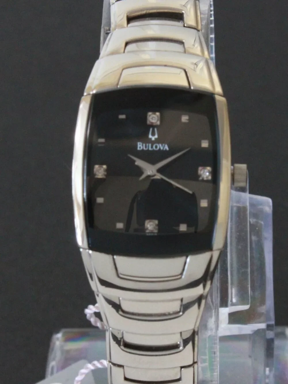 Bulova Ladies Classic Tonneau Style Quartz Watch Diamond Indices Black Dial 21mm - Picture 6 of 14